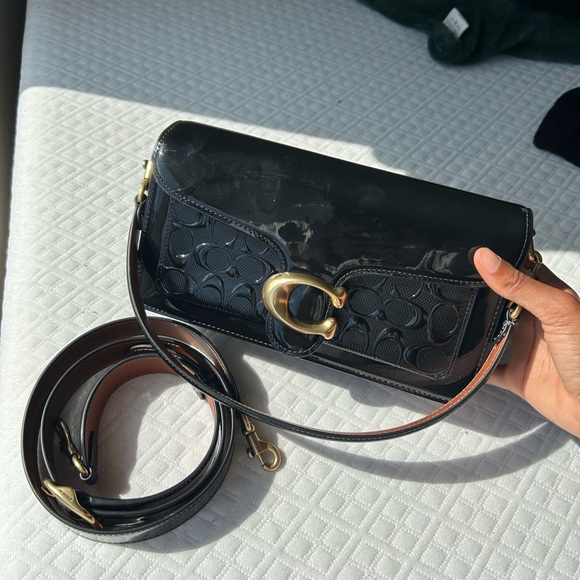 Authentic Coach Patent Tabby 26 - Picture 1 of 8